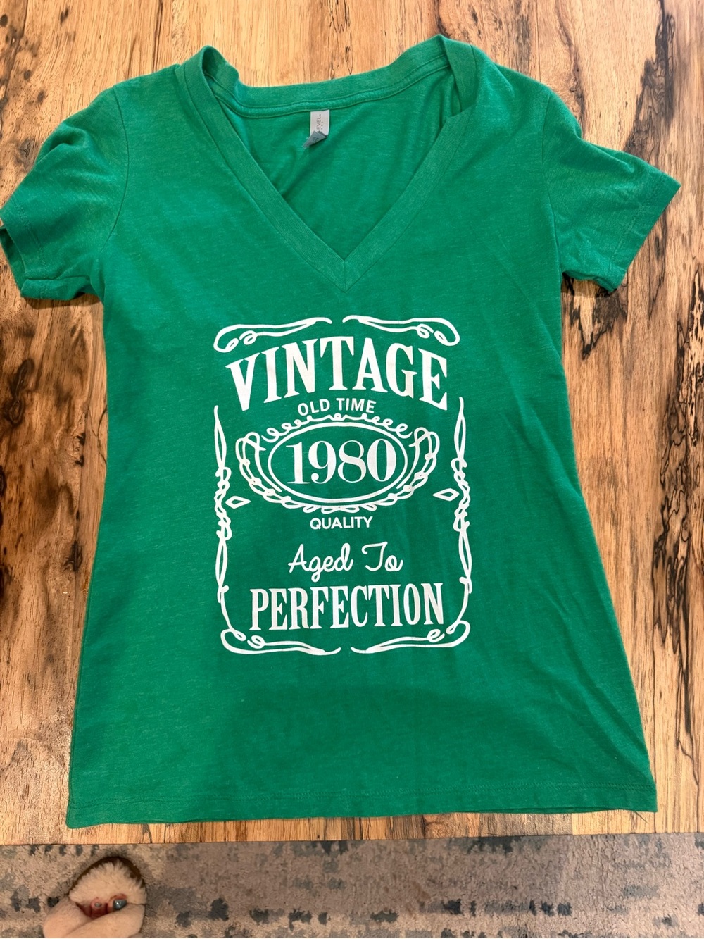 Green V-Neck Graphic Tee - "Vintage 1980 Aged to Perfection"